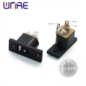 Là ổ cắm DC để kết nối nguồn DC-019 ba chân