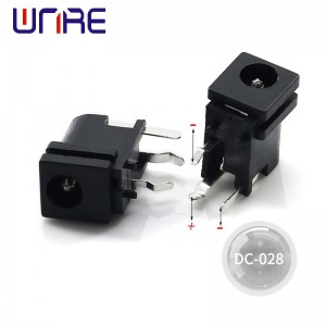 dc Socket Female mẹta-pin dudu DC-028